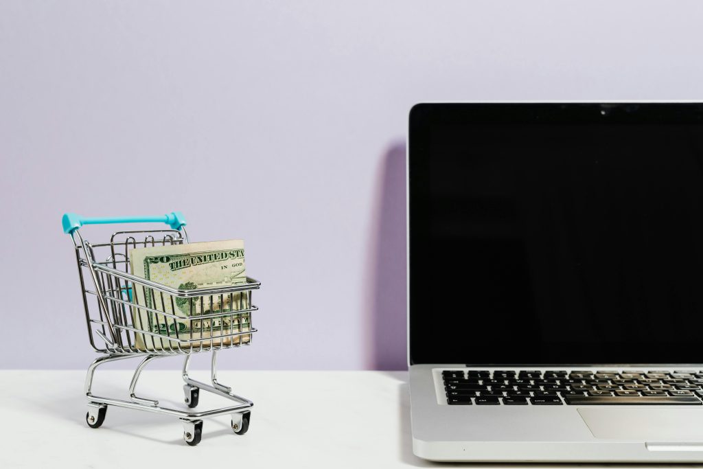 From Posts to Profits: How Social Commerce is Changing Online Retail